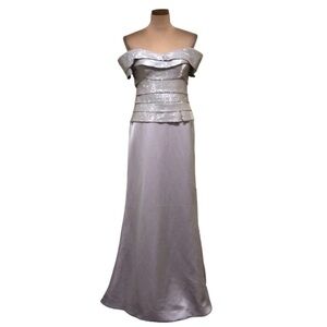 Janique Maxi Dress Size 10 Pastel Dusty Purple Silver Off Shoulder Forma Gown